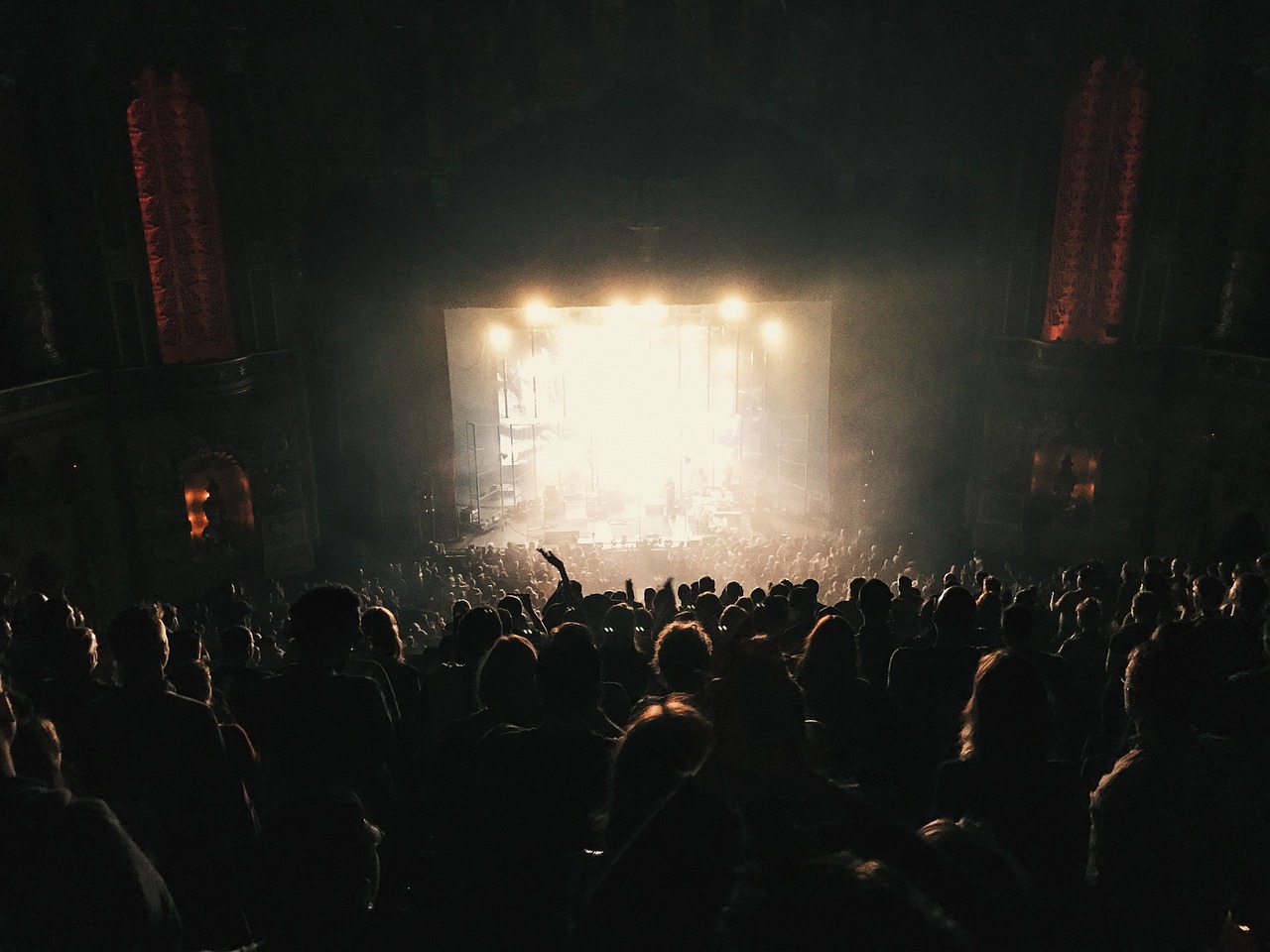 audience backlit band battle 1868137